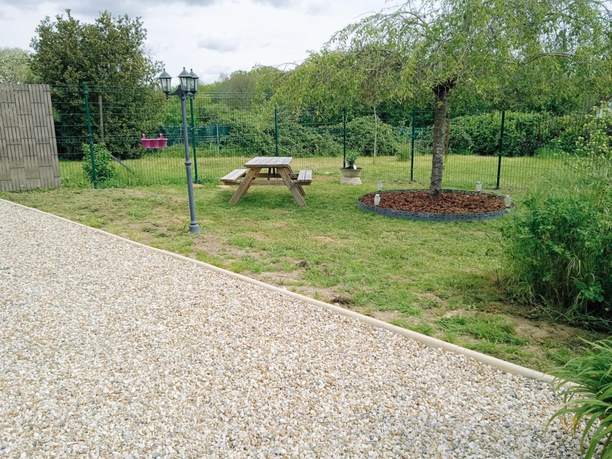 Gite De Montapeine 8 Breteau Exterior photo